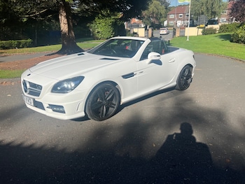 Used Mercedes-Benz SLK 2015 for sale - 76115456: Photo
