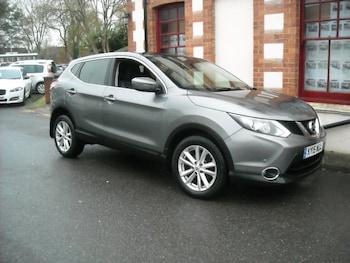 Used Nissan Qashqai 2015 for sale - 77399639: Photo