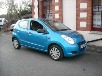 (12) - 1.0 12V SZ3 Hatchback 5dr Petrol Manual Euro 5 (68 ps)