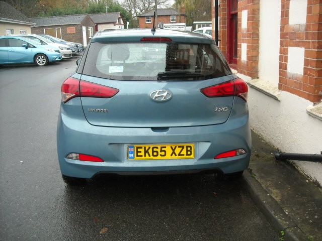 Used Hyundai i20 2015 for sale - 76588737: Photo 6