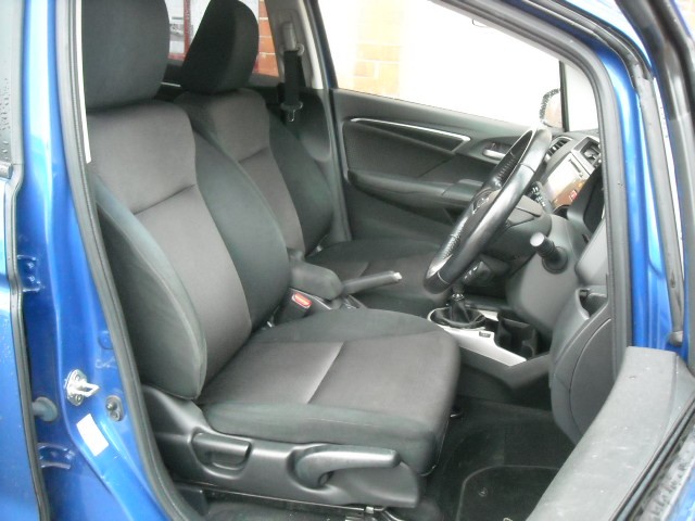 Used Honda Jazz 2016 for sale - 76854931: Photo 4