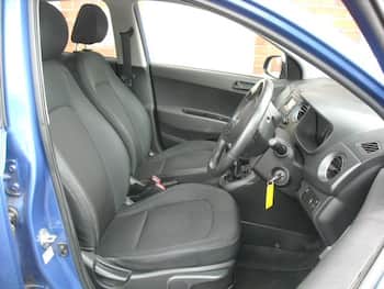Used Hyundai i10 2018 for sale - 79680587: Photo