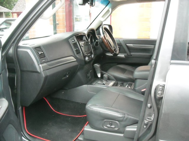 Used Mitsubishi Shogun 2016 for sale - 76706712: Photo 8