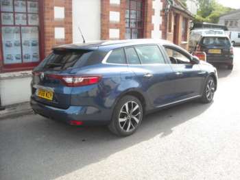 Used Renault Megane 2018 for sale - 74718322: Photo