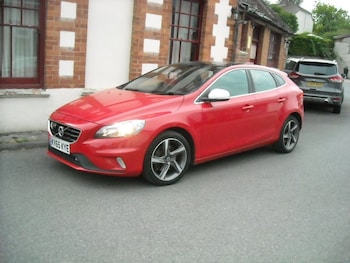 Used Volvo V40 2016 for sale - 78978140: Photo