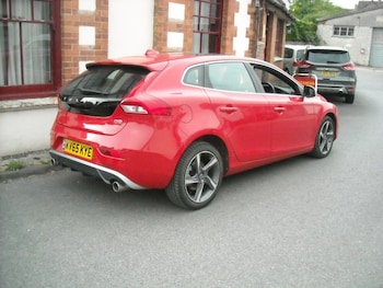Used Volvo V40 2016 for sale - 78978140: Photo