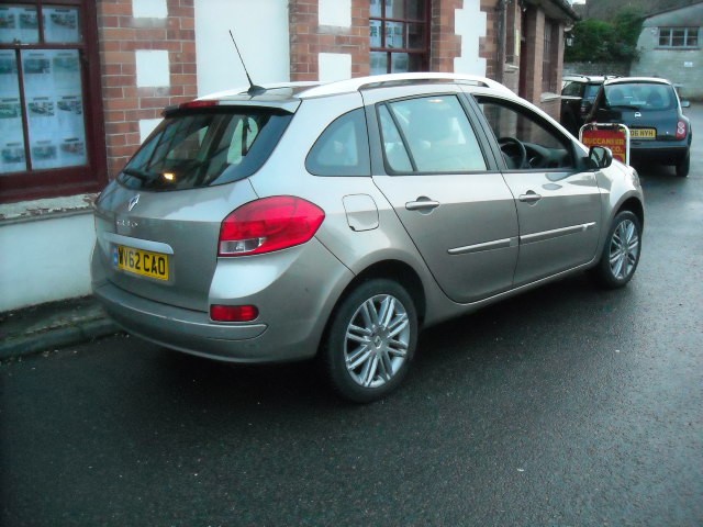 Used Renault Clio 2012 for sale - 77319696: Photo 3