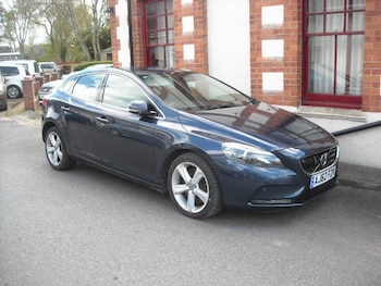 Used Volvo V40 2012 for sale - 78111713: Photo