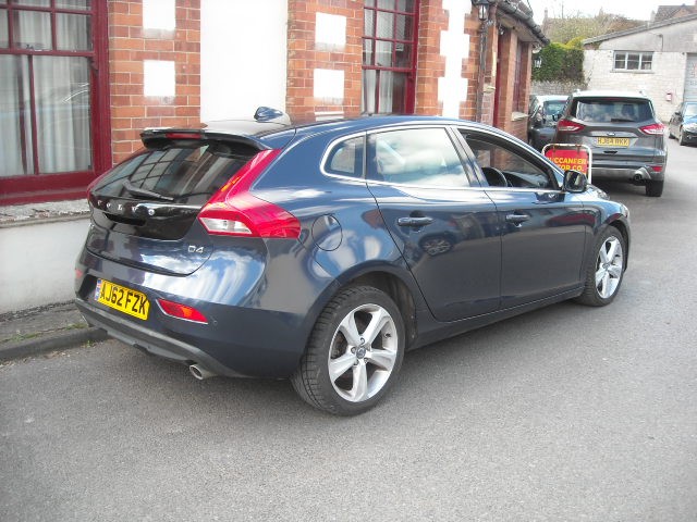 Used Volvo V40 2012 for sale - 78111713: Photo 3
