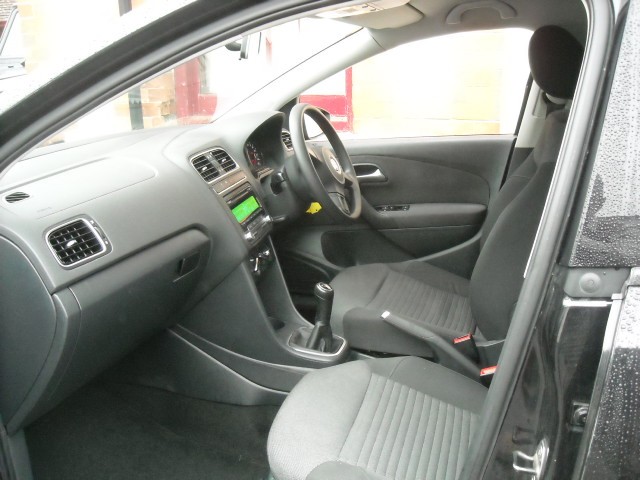 Used Volkswagen Polo 2011 for sale - 77795214: Photo 7