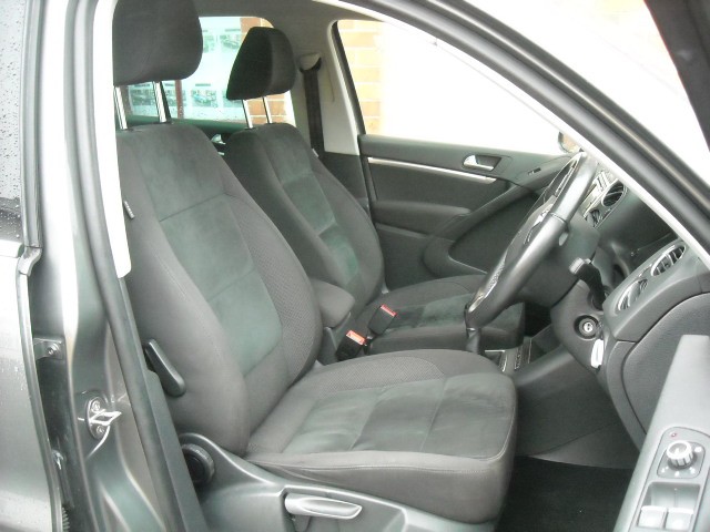 Used Volkswagen Tiguan 2014 for sale - 77526305: Photo 4