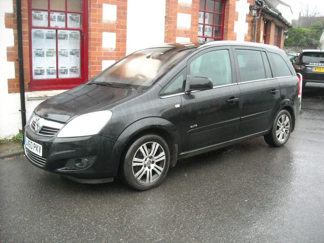 Used Vauxhall Zafira 2010 for sale - 77165819: Photo 2