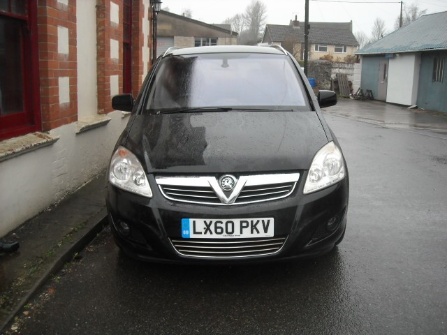 Used Vauxhall Zafira 2010 for sale - 77165819: Photo 8