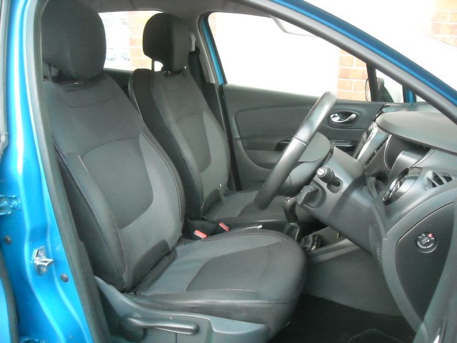 Used Renault Captur 2016 for sale - 77629487: Photo 4