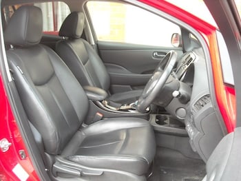 Used Nissan Leaf 2017 for sale - 78948948: Photo