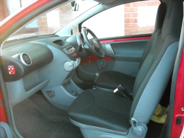 Used Toyota AYGO 2006 for sale - 76520231: Photo 7