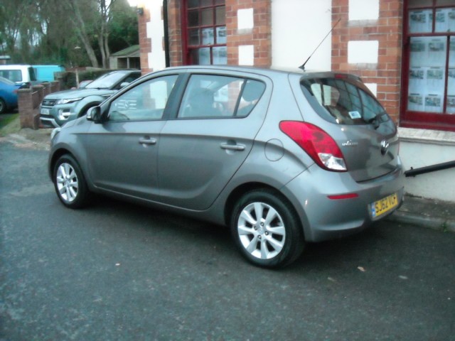 Used Hyundai i20 2012 for sale - 76577426: Photo 5