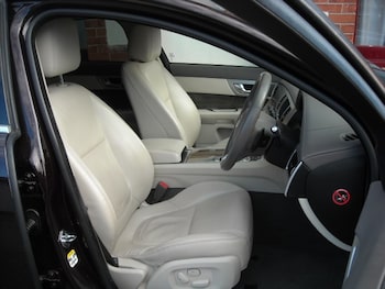 Used Jaguar XF 2013 for sale - 78654956: Photo