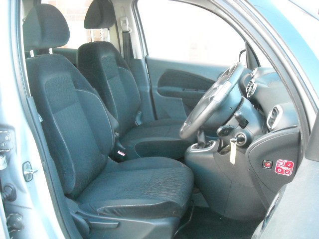 Used Citroen C3 Picasso 2012 for sale - 76757097: Photo 4