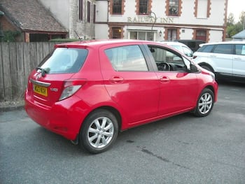 Used Toyota Yaris 2013 for sale - 79834653: Photo