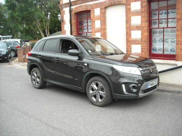 Used Suzuki Vitara 2017 for sale - 75625688: Photo 1
