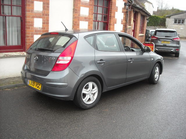 Used Hyundai i30 2009 for sale - 78049885: Photo 3