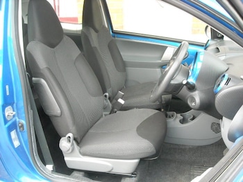 Used Toyota AYGO 2009 for sale - 78611174: Photo