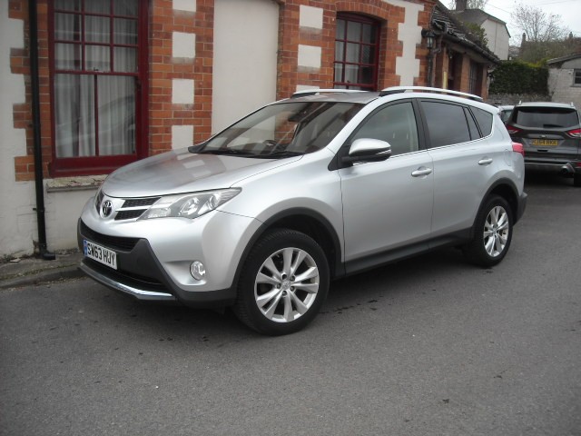 Used Toyota RAV4 2014 for sale - 78134845: Photo 2