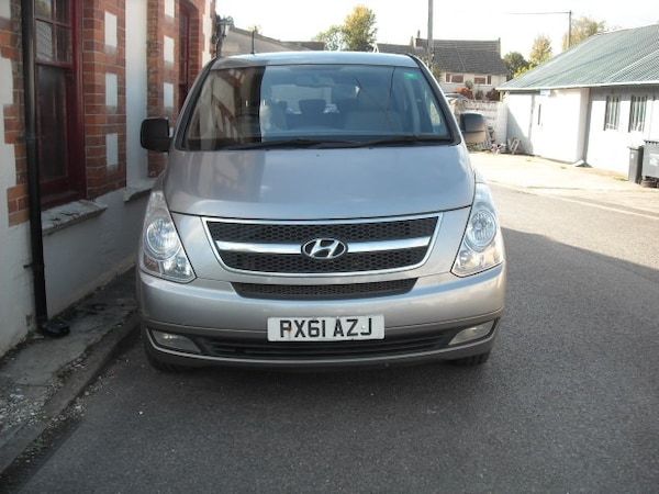 Used Hyundai i800 2011 for sale - 76178992: Photo 8