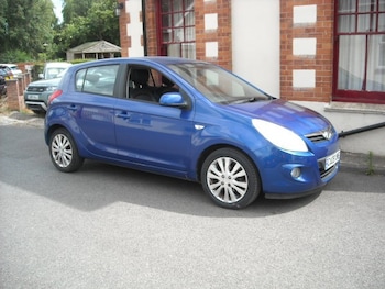 Used Hyundai i20 2009 for sale - 79038601: Photo