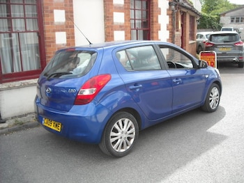 Used Hyundai i20 2009 for sale - 79038601: Photo