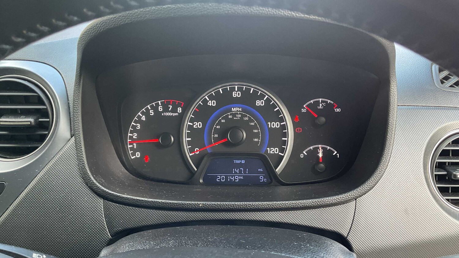 Used Hyundai i10 2019 for sale - 77995886: Photo 11