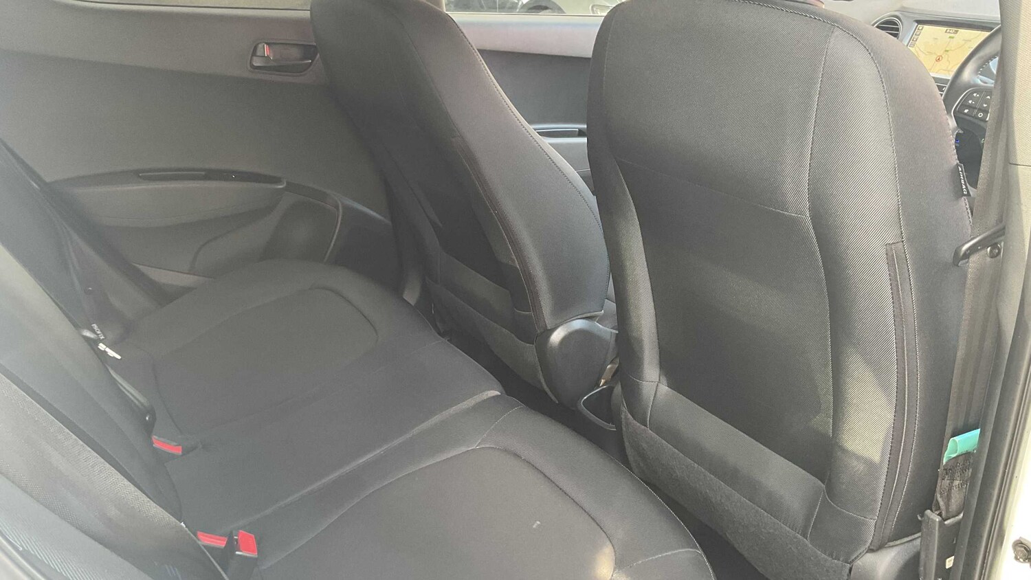 Used Hyundai i10 2019 for sale - 77995886: Photo 14