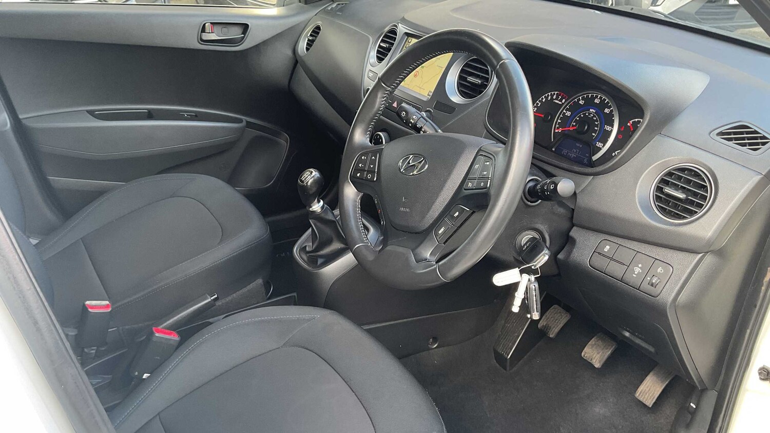 Used Hyundai i10 2019 for sale - 77995886: Photo 7