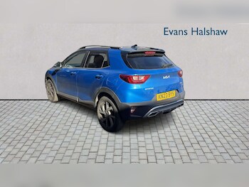 Used Kia Stonic 2023 for sale - 77859979: Photo