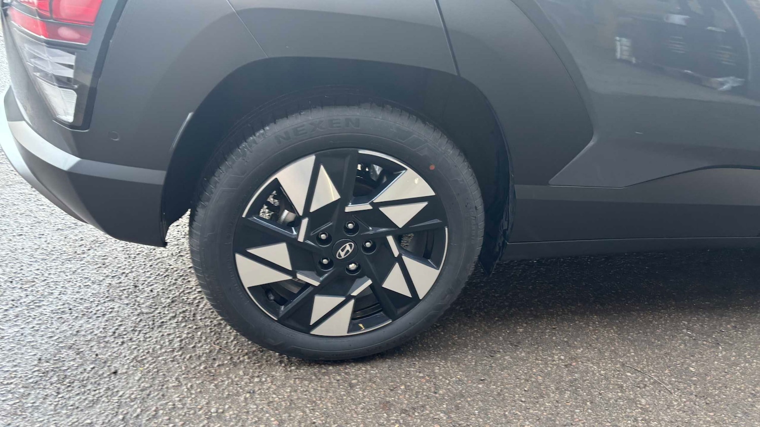 Used Hyundai KONA for sale - 77860106: Photo 5