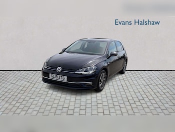 Used Volkswagen Golf 2019 for sale - 78465167: Photo