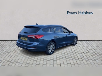 Used Ford Focus 2021 for sale - 77856626: Photo