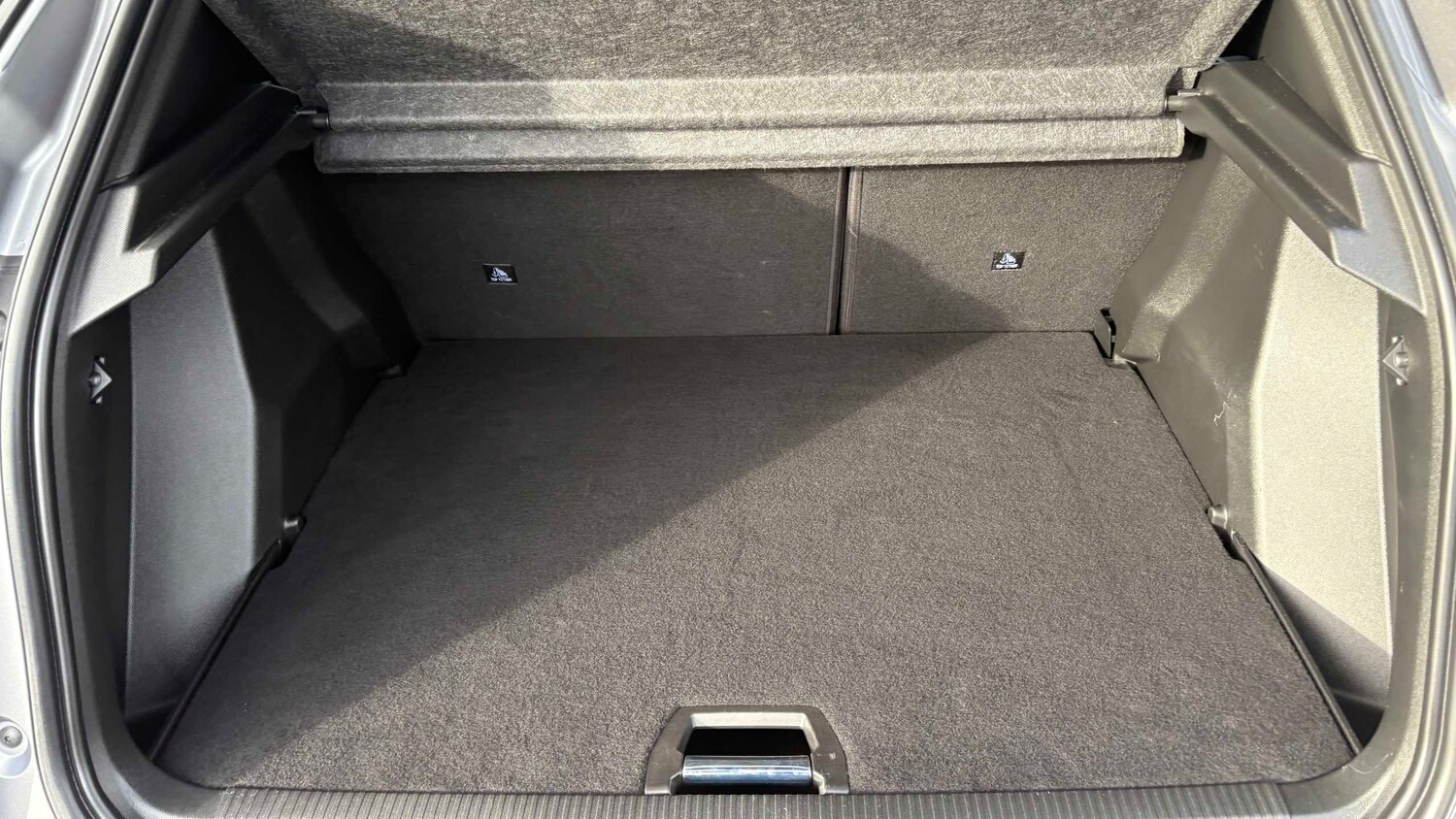 Used Peugeot 2008 2022 for sale - 77861461: Photo 17