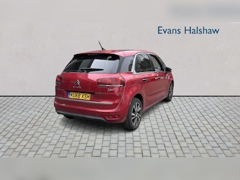 Used Citroen C4 Picasso 2018 for sale - 77860617: Photo