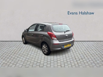 Used Hyundai i20 2012 for sale - 78604459: Photo