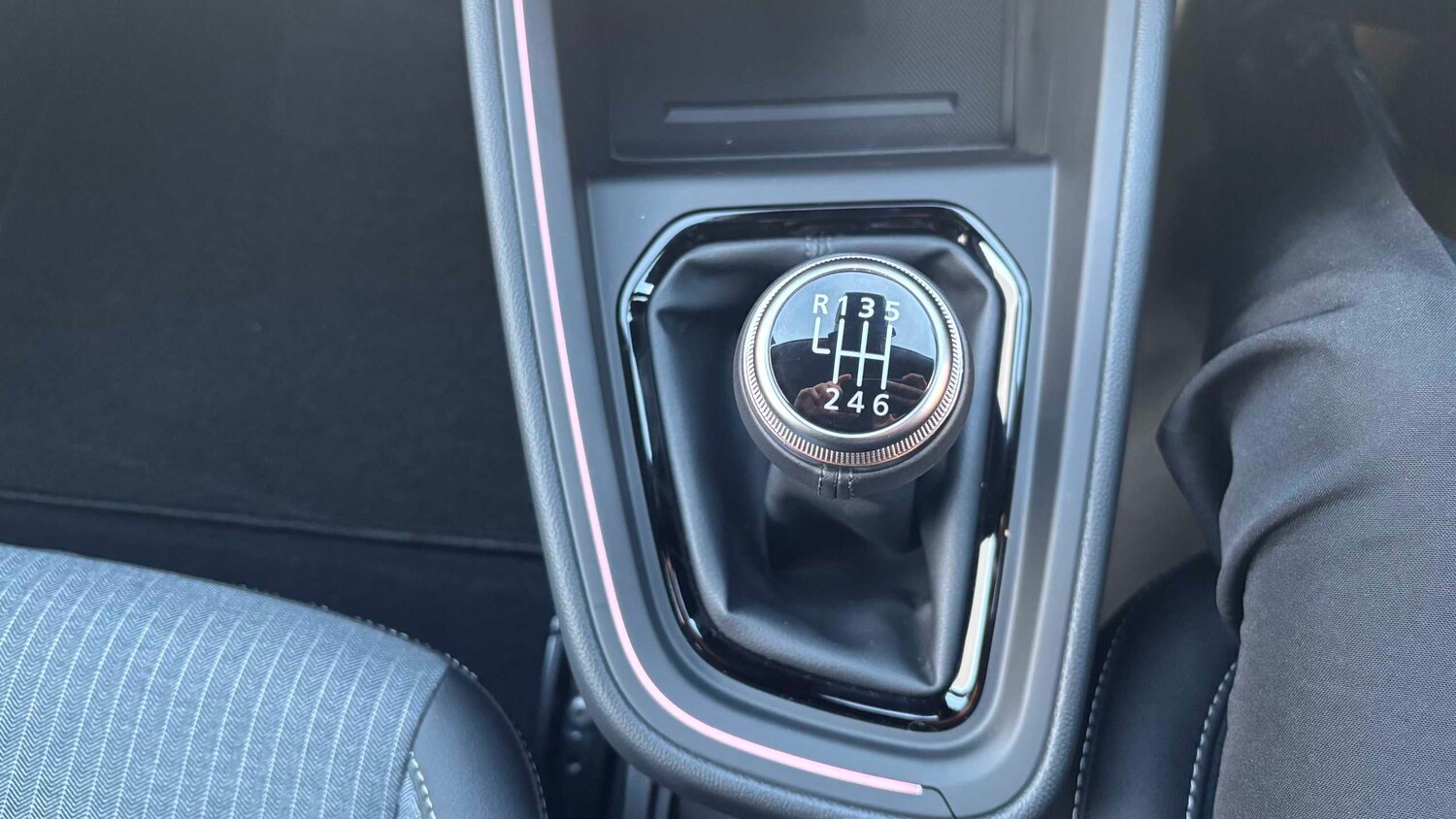 Used Renault Clio for sale - 77860527: Photo 31