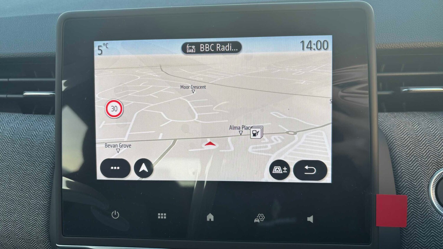 Used Renault Clio for sale - 77860527: Photo 35