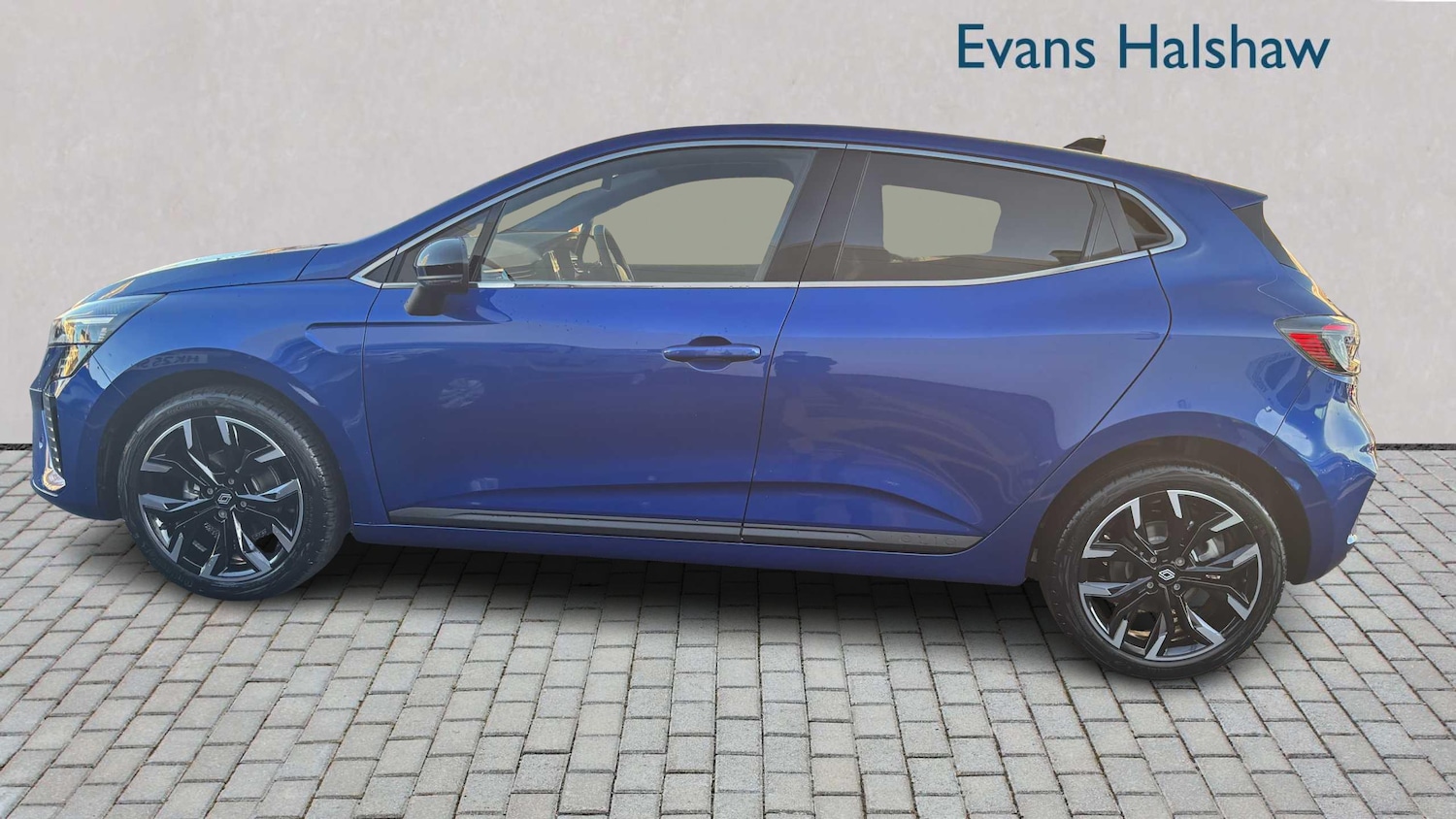 Used Renault Clio for sale - 77860527: Photo 4