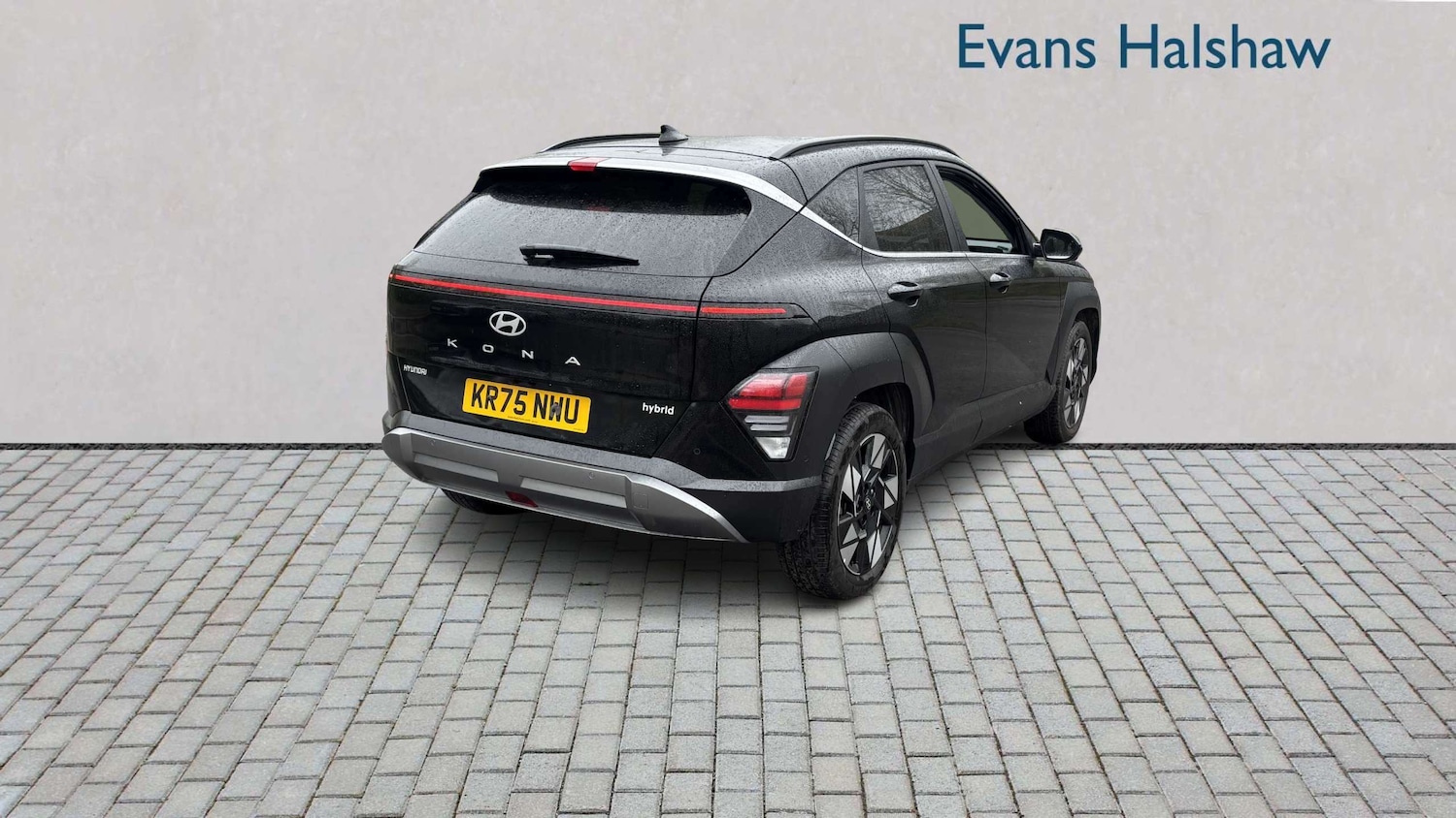 Used Hyundai KONA 2025 for sale - 78216306: Photo 4