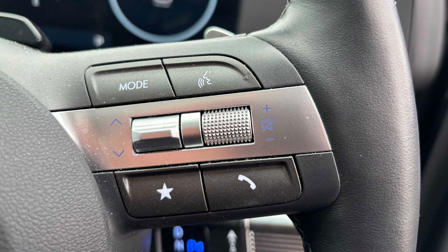 Used Hyundai KONA 2025 for sale - 78216306: Photo 8