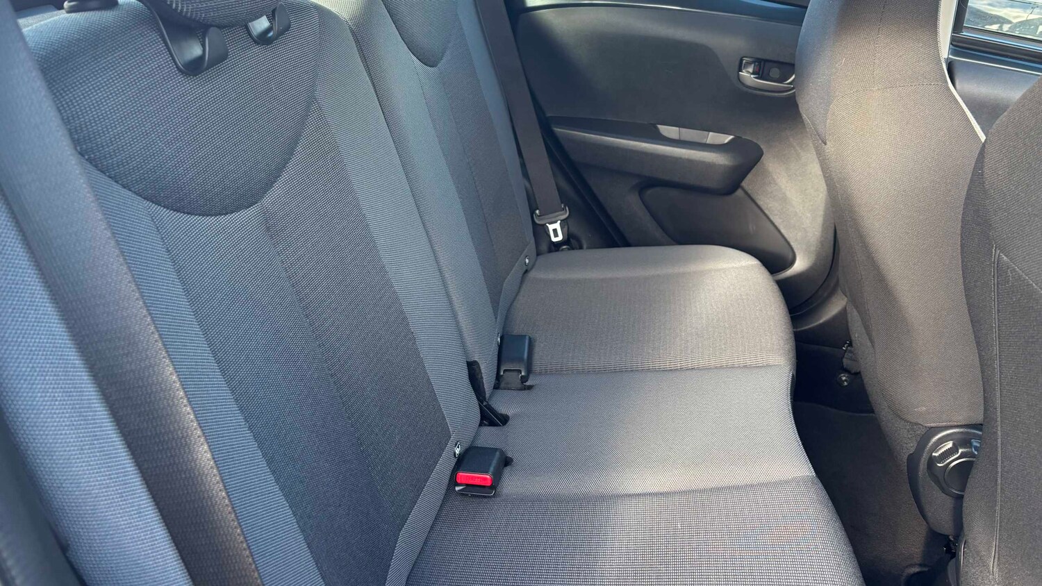 Used Toyota AYGO for sale - 77858088: Photo 16