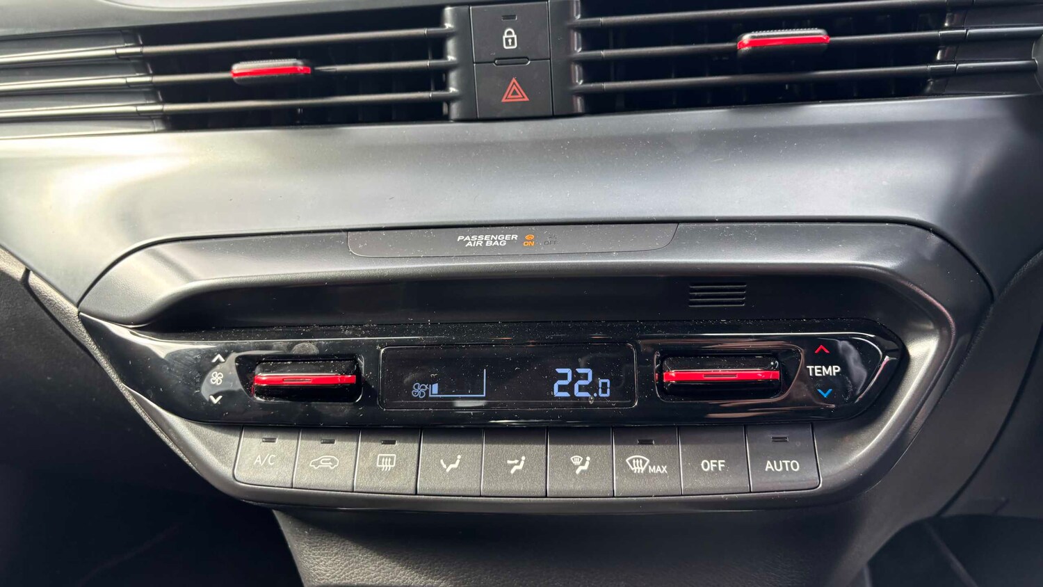 Used Hyundai i20 2025 for sale - 77960901: Photo 13