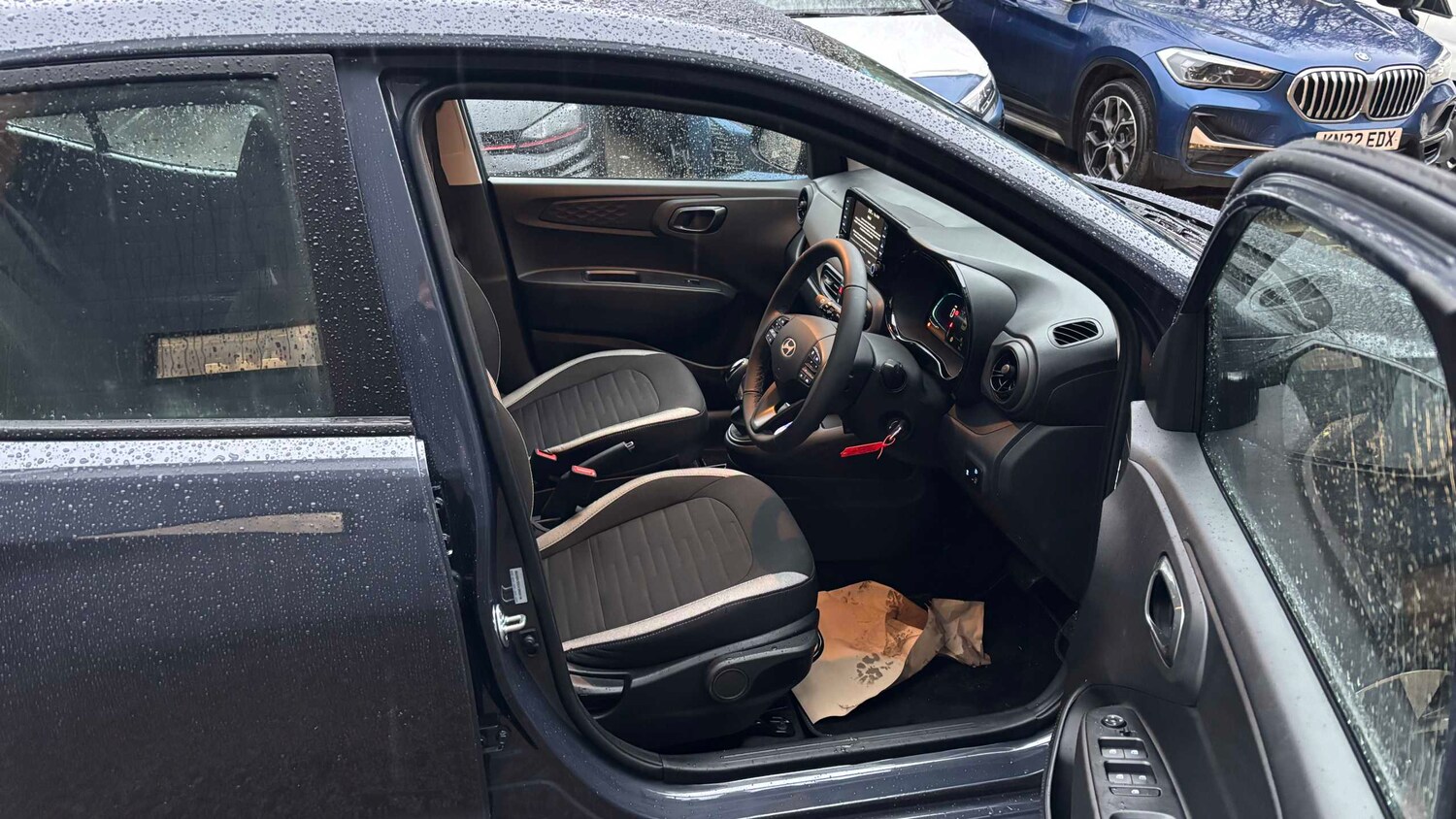 Used Hyundai i10 2025 for sale - 77857190: Photo 12