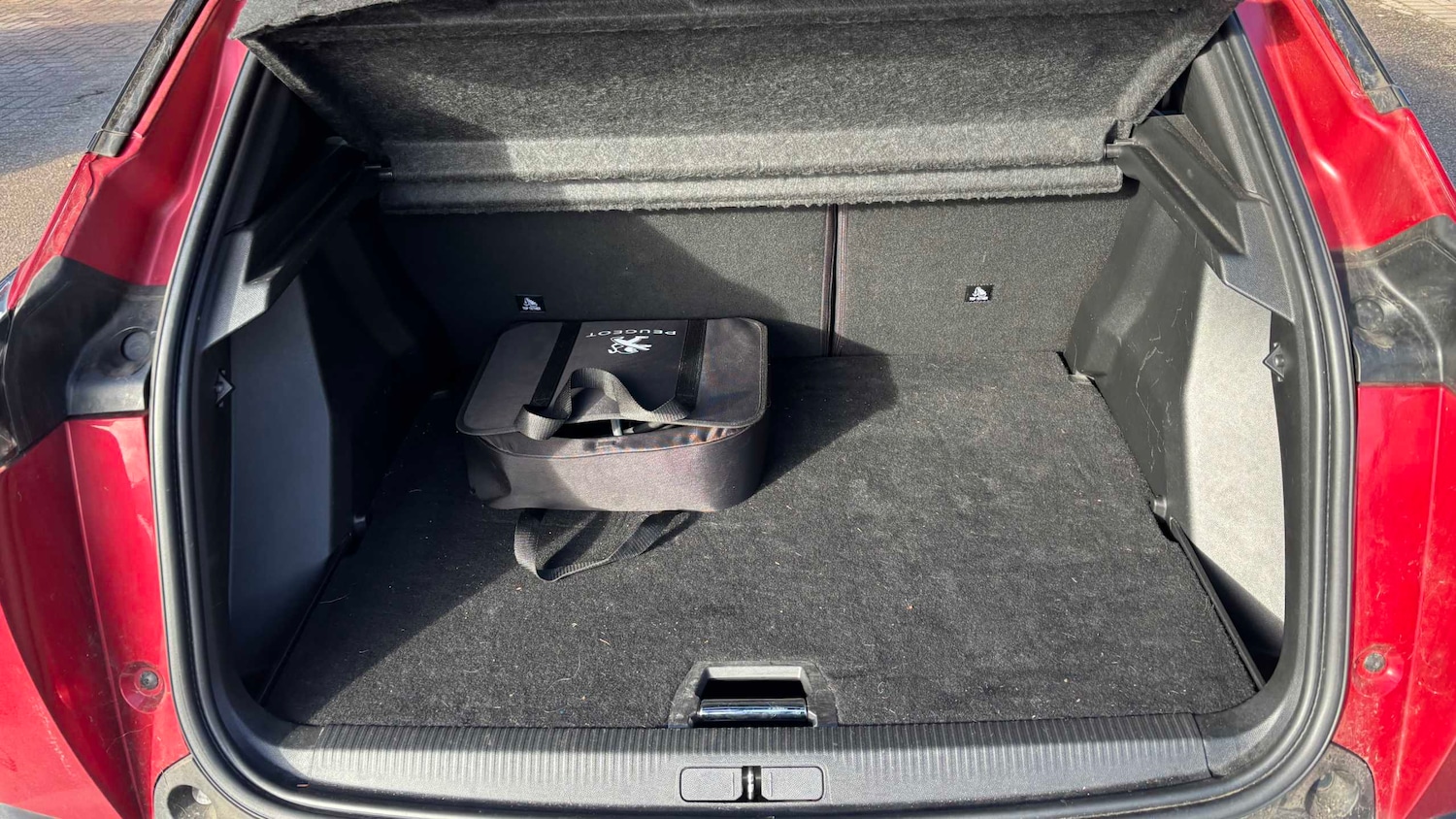 Used Peugeot 2008 2021 for sale - 78060366: Photo 17